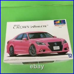 Aoshima Toyota Crown Athlete AWS210 Pink Pre Painted 1/24 Model Kit #20909