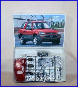 Aoshima Toyota Rav4 J 4WD Urban SUV RTA Precision Kit 124 Japan 1994 Sealed