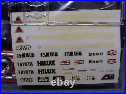 Arii Toyota Hilux 4WD Pickup 1/24 Model Kit #18605