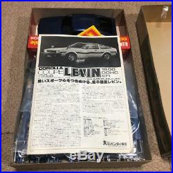Bandai TOYOTA COROLLA COUPE LEVIN 1600 DOHC EFI 1/20 Model Kit Vintage #12365