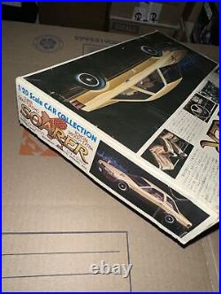 Bandai Toyota Soarer 2800GT-Extra Kit# 35269-1200 1/20 Scale Open Box New