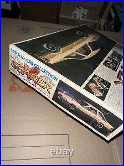 Bandai Toyota Soarer 2800GT-Extra Kit# 35269-1200 1/20 Scale Open Box New