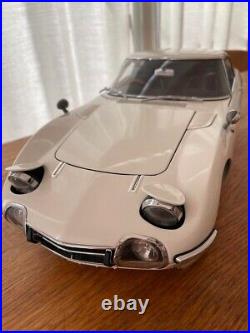 DeAgostini Model Kit Car TOYOTA 2000GT Full Assembled Model Completed KIT 110