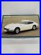 Enthusiast-model-Model-No-1-16-Toyota-2000GT-Fujimi-JAPAN-01-obvj