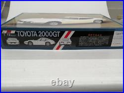 Fujimi 1/16 Toyota 2000Gt Enthusiast Model
