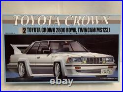 Fujimi Toyota Crown 2800 Royal Twincam 1/24 Model Kit #18940