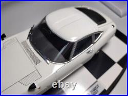 JDM Historic Car LEGEND TOYOTA 2000GT Aoshima Assembled Model Kit Scale 124