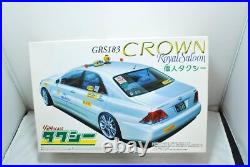 Rare model kit Aoshima 1/24 Toyota Crown GRS183 Royal Saloon Personal Taxi 11684
