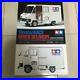 Tamiya-1-24-Toyota-Hiace-Quick-Delivery-01-rvd
