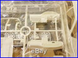Tamiya 1/24 scale Toyota Corolla FX-GT AE92 vintage kit (#24073)