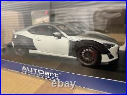 Toyota 86 Model Car AUTOart 1 18 GT Limited White From Japan With Rocket Bunny Kit