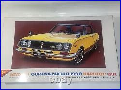 Toyota Corona Mark II 1900 Hardtop RT72-S Vintage Kit Unassembled