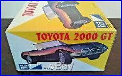 Vintage MPC 1/25 Toyota 2000 GT